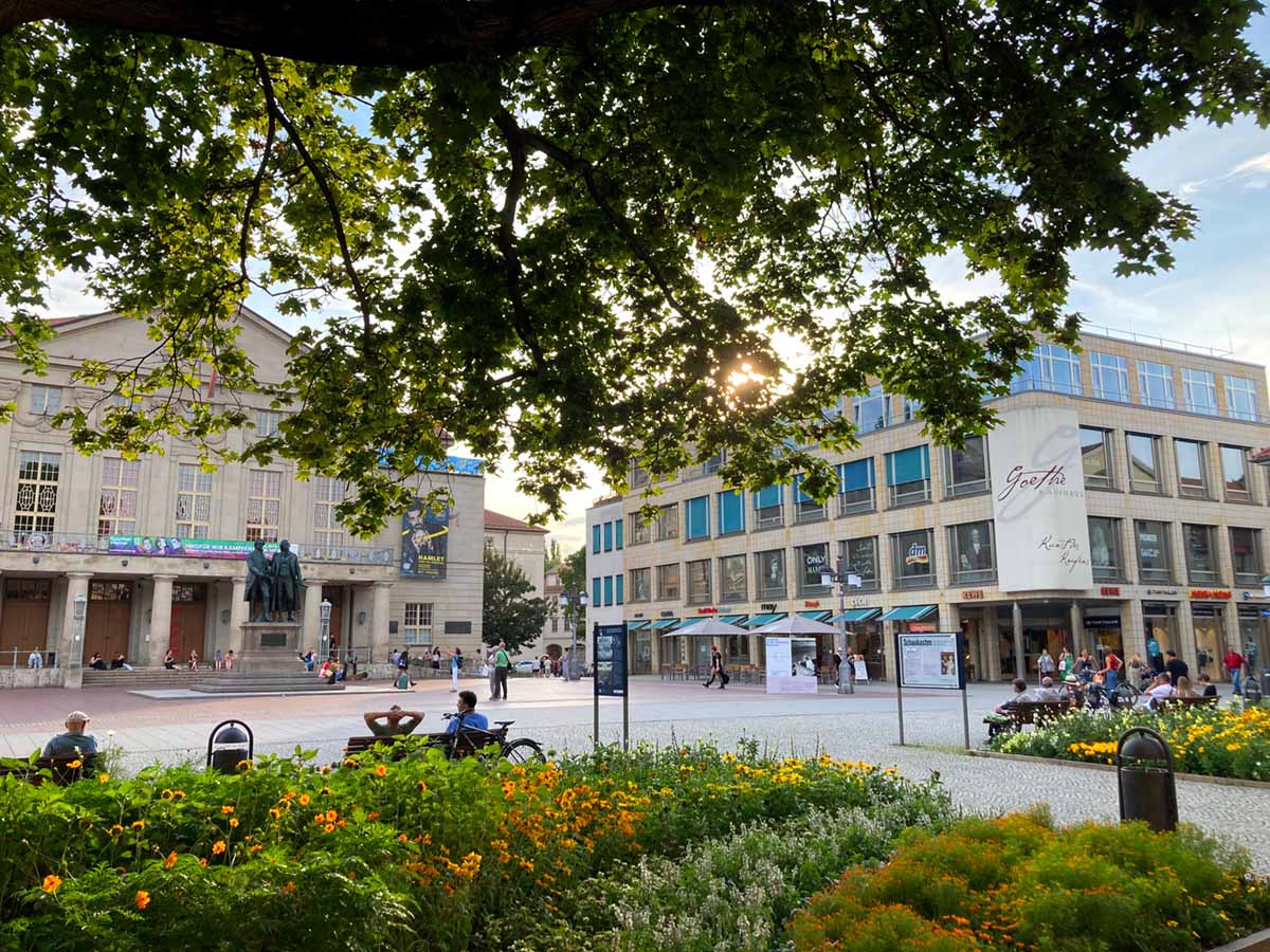 Weimar Theaterplatz - Historic city center